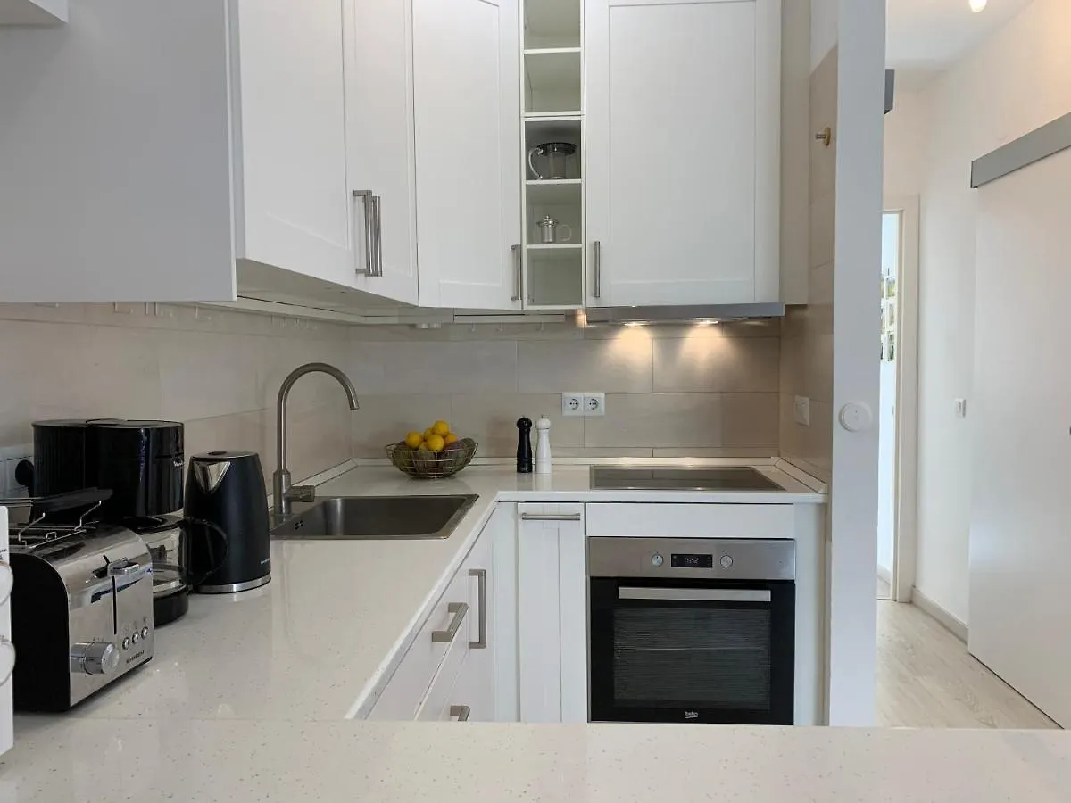 Apartment Nerja Medina, Ganz Nah Zum Strand